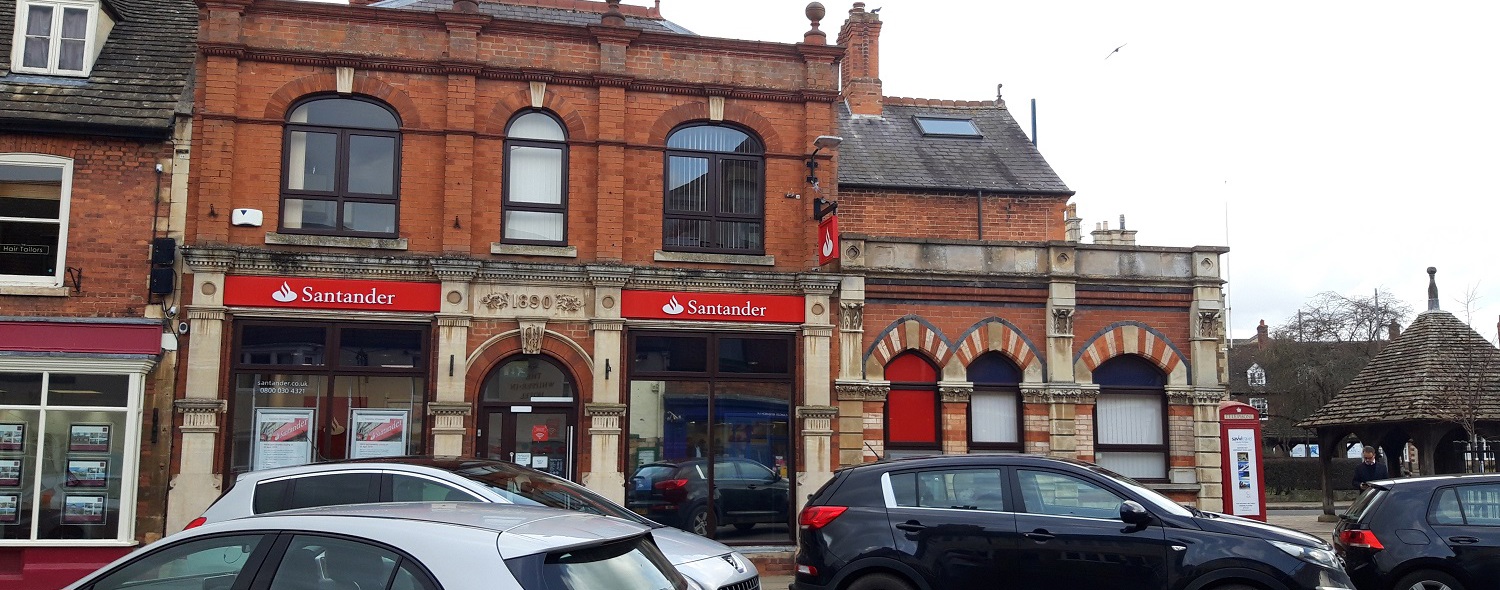 6-8 Market Place, Oakham, LE15 6DT
