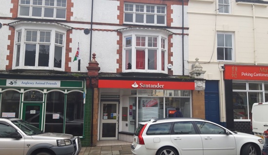 For Sale: 14 High Street, Llangefni, Anglesey, LL77 7YZ