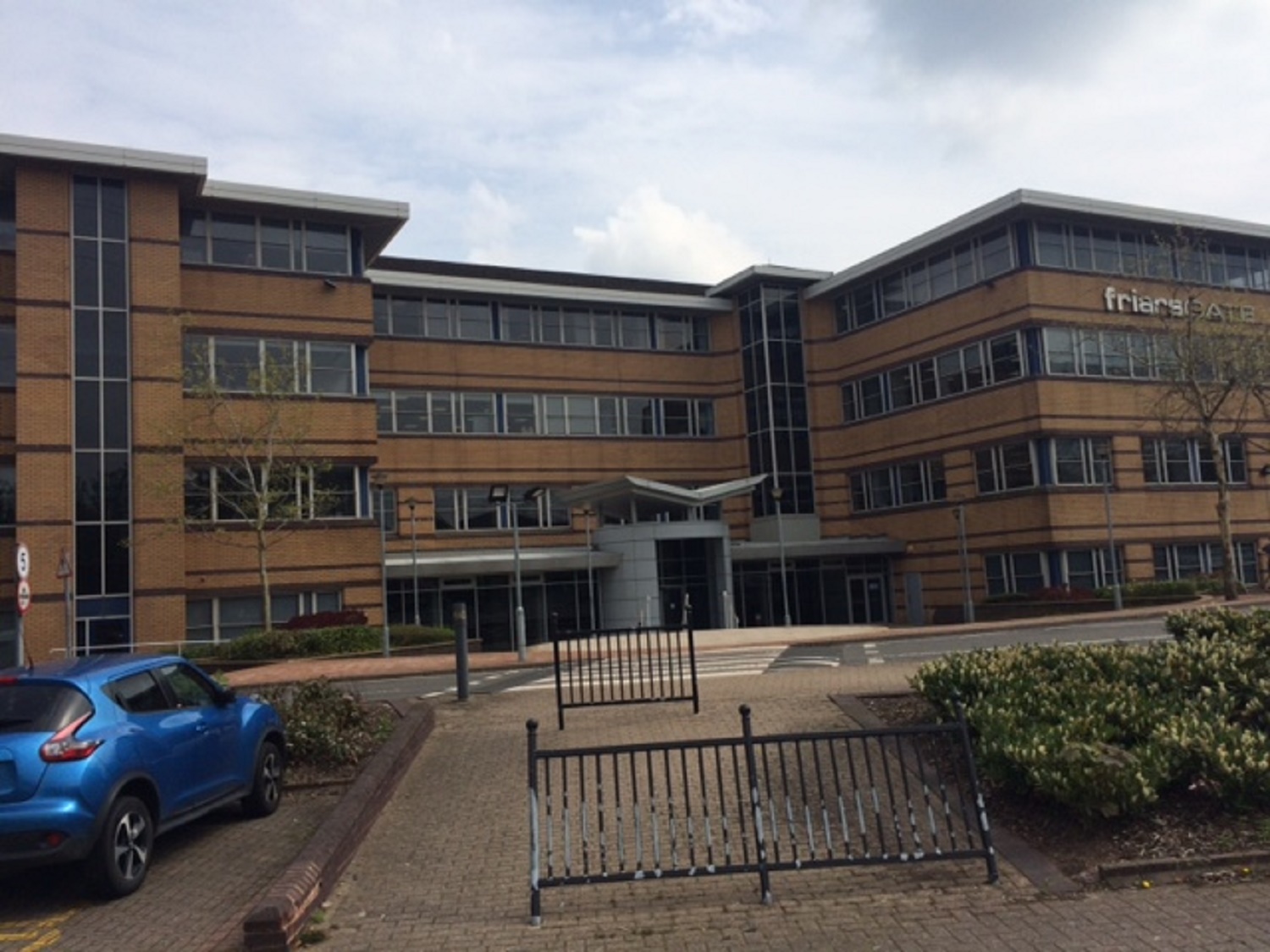 GL Hearn To Let Friars Gate 1011 Stratford Road Solihull B90 4BN